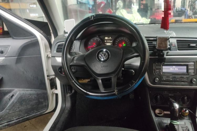 Used Volkswagen Lavida 2017 1.6L Automatic Fashion Edition