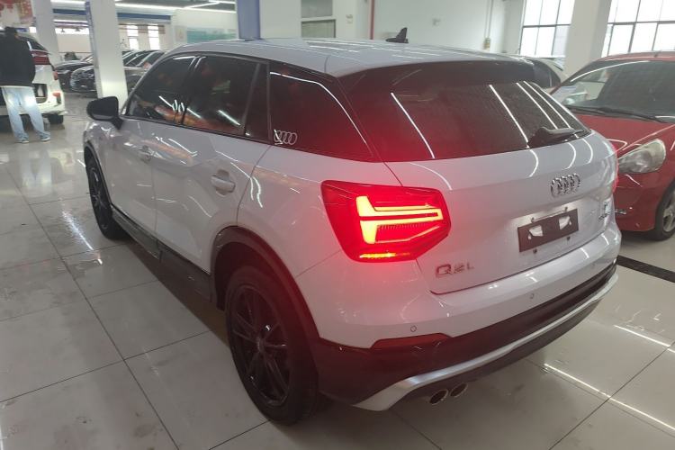 Used Audi Q2L 2018 35 TFSI Launch Exclusive Edition China VI Rear Left 45 Deg
