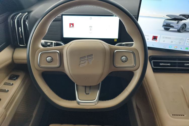 Used JETOUR Shanhai L7 Plus 2025 Model 220km Flagship 7-seater
