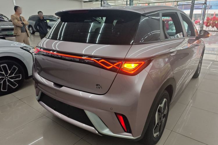 Used BYD Dolphin 2021 405 km Fashion Edition