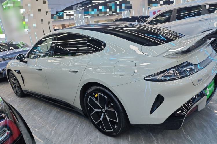 Used Xiaomi Auto SU7 2024 Rear-Drive Ultra-Long Range Advanced Pro-Level Intelligent Driving Version
