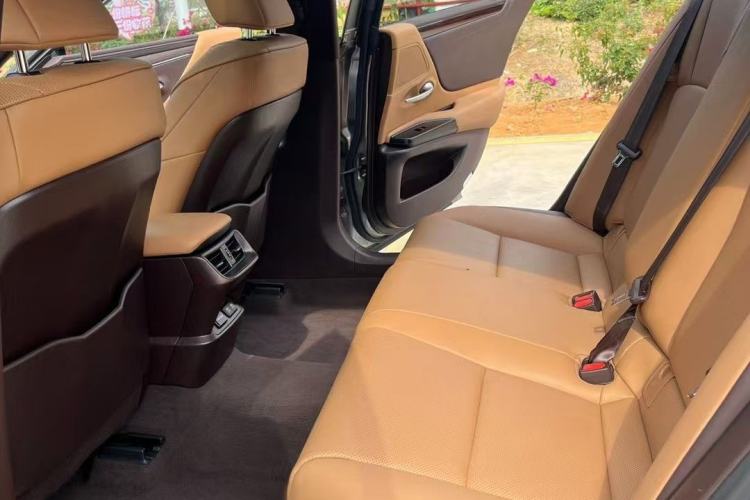 Used Lexus ES 2018 200 Luxury Edition China V Standard