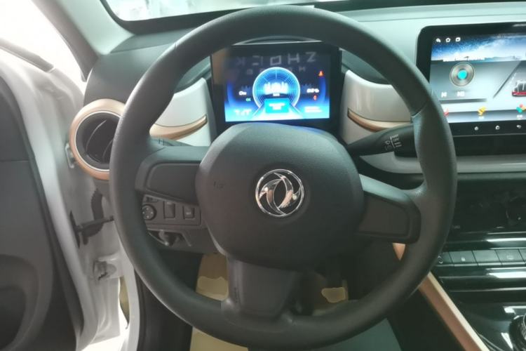 Used Dongfeng NAMMI BOX 2022 Chasing Wind Edition 331 km Standard Model