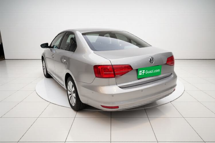 Used Volkswagen Sagitar 2018 1.6L Automatic Comfort Model Exterior 3