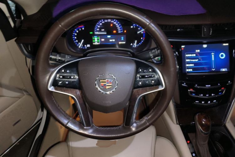 Used Cadillac XTS 2014 28T Comfort Version