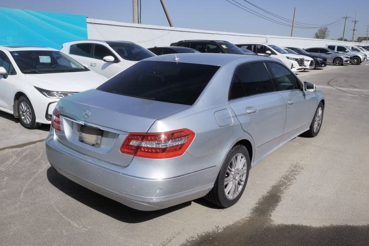 Used Mercedes-Benz E-Class 2013 E 260 L CGI Elegant Model