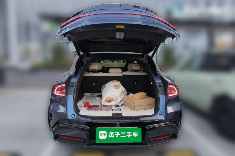 Used Xiaomi Auto YU7 2025 Ultra-Long Range All-Wheel Drive Pro Version
