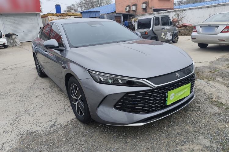Used BYD Qin L 2025 DM-i Smart Drive 80KM Superior Model
