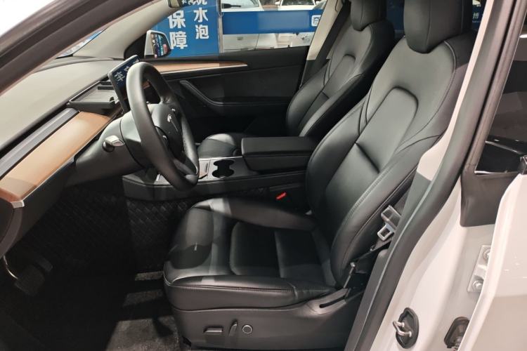 Used Tesla Model Y 2022 Rear-Wheel-Drive Version