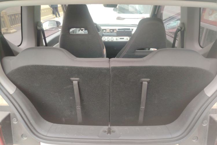 Used Wuling Hongguang MINIEV 2022 Macaron Premium Model – Lithium Iron Phosphate Trunk