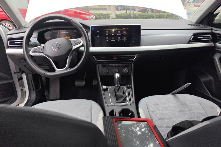 Used Volkswagen Lavida 2023 1.5L Automatic Full-Comfort Edition
