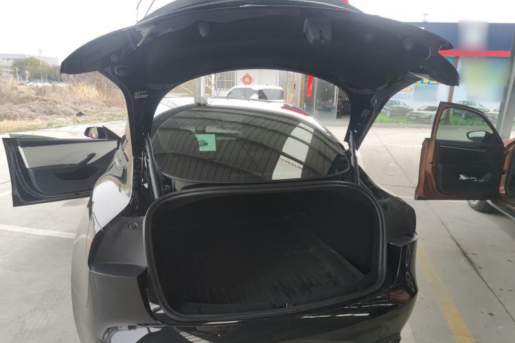 Used Tesla Model 3 2023 Rear-Wheel-Drive Version