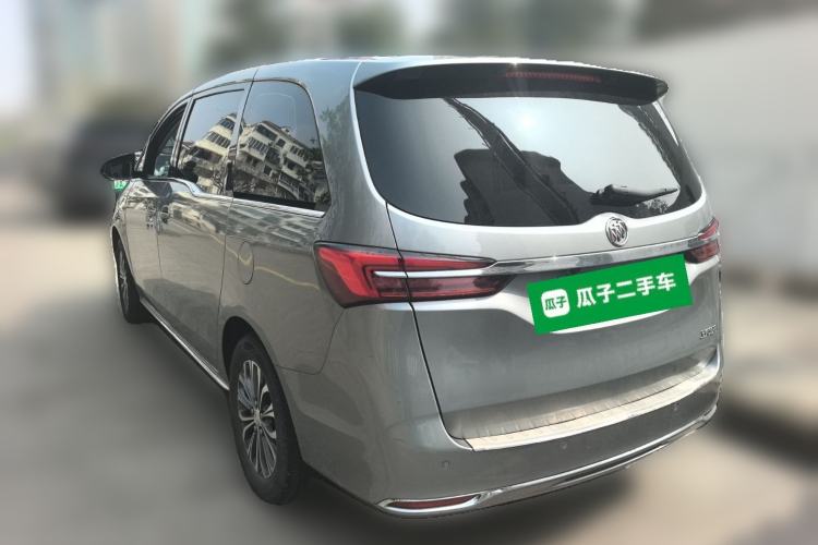 Used Buick GL8 2023 Land Executive Class Comfort Model
