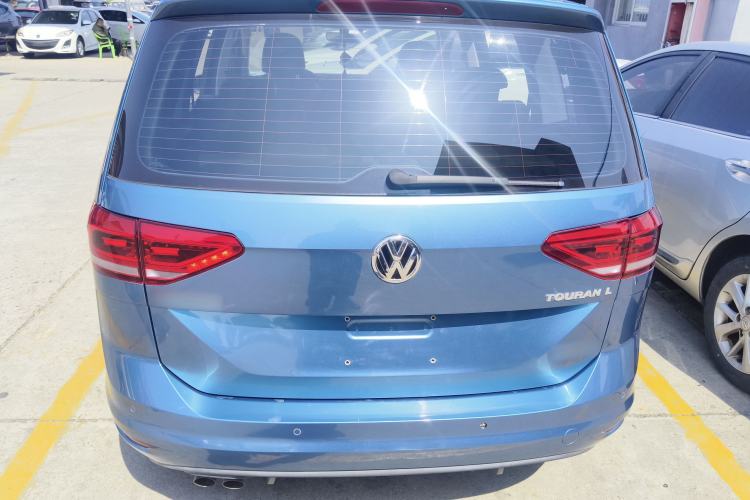 Used Volkswagen Touran 2018 Volkswagen Touran L 280TSI DSG Comfort Edition 7 Seats China V Emission Standard
