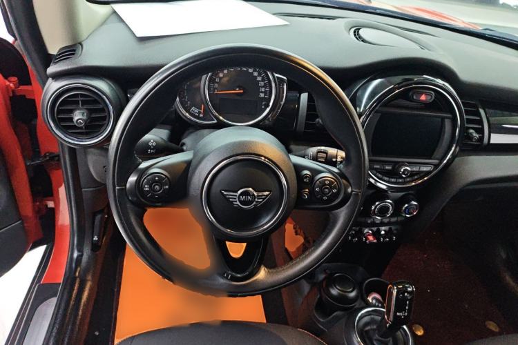 Used MINI 2018 1.5T ONE PLUS Steering Wheel
