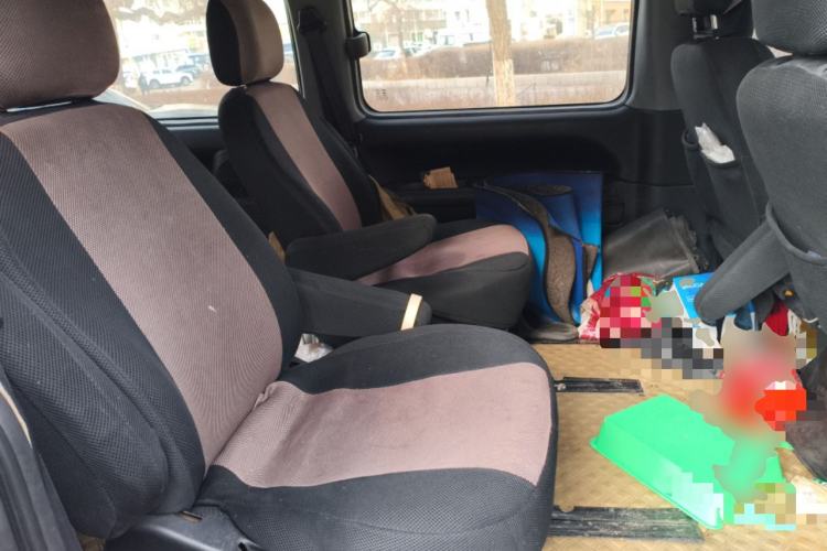 Used JAC Group Refine 2015 2.0L Shuttle Gasoline Long-Wheelbase Standard Version HFC4GA3-3D Left Rear Seat