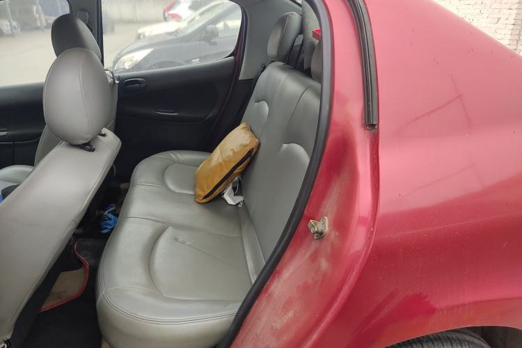 Used Peugeot 207 2011 Sedan 1.4L Manual Yule Edition
