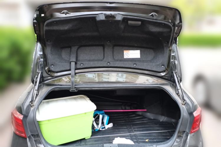 Used Toyota Crown 2015 2.0T Luxury Edition Trunk