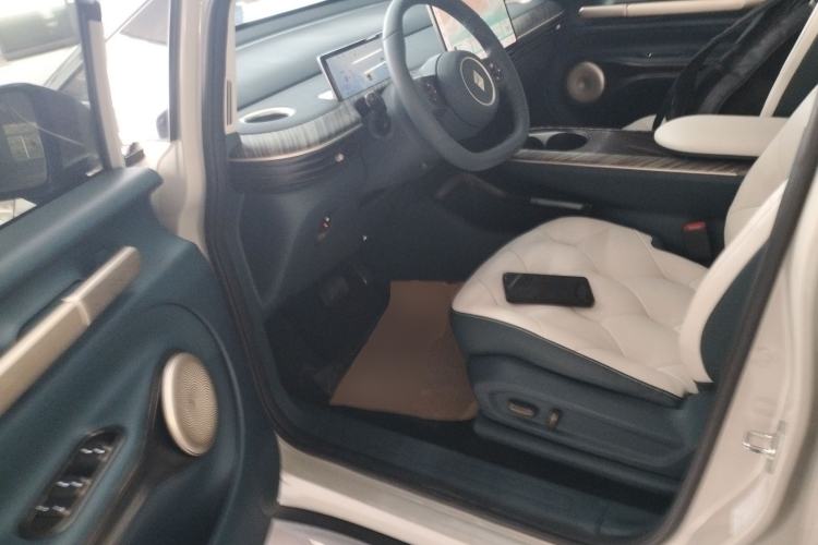 Used Baojun Cloud 2023 460 Pro Driver Seat