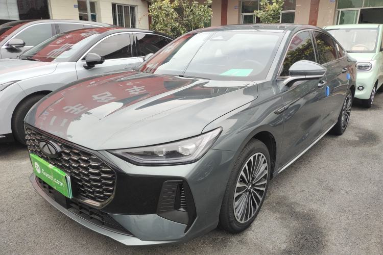 Used Chery Fengyun A8L 2025 1.5 TGDI 145 km Luxury Version