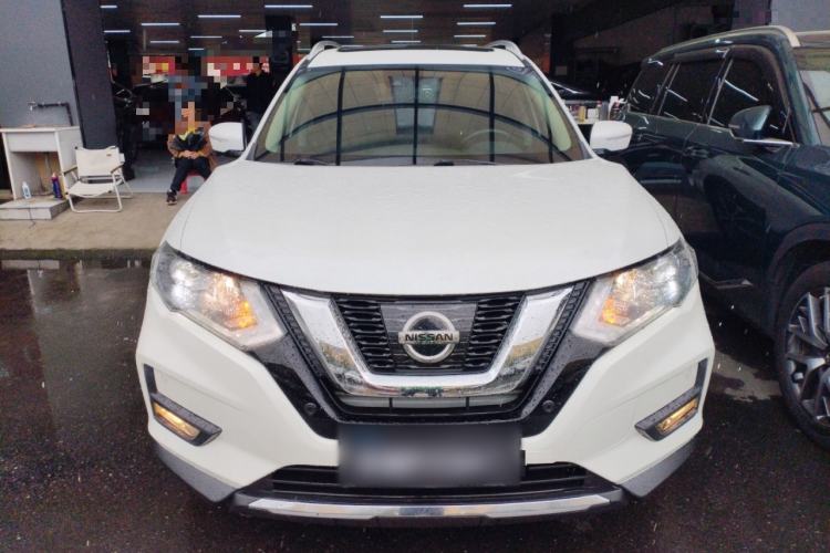 Used Nissan X-Trail 2019 2.5L CVT Smart Connect Luxury Edition 4WD Front