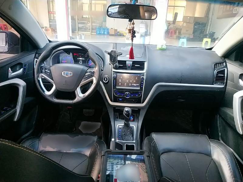 Used Geely Auto Emgrand 2016 Sedan 1.5L CVT Upward Version — 9