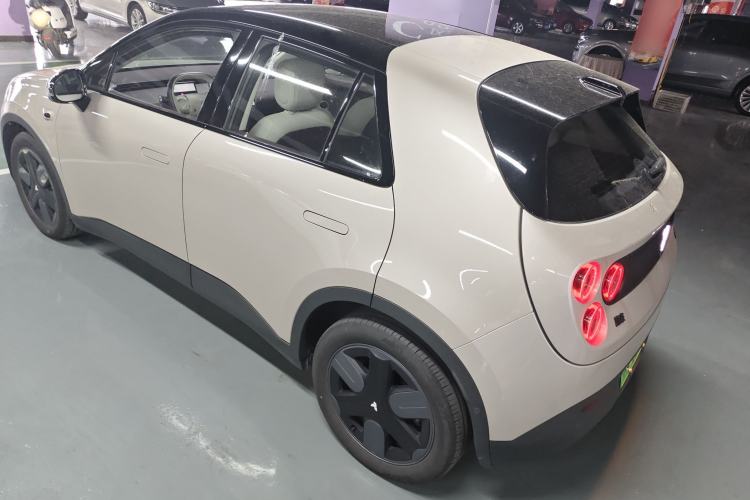 Used firefly 2025 Illuminated Edition
