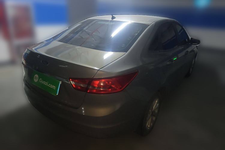 Used Ford Escort 2017 Happiness Edition 1.5L Automatic Fashion Version
