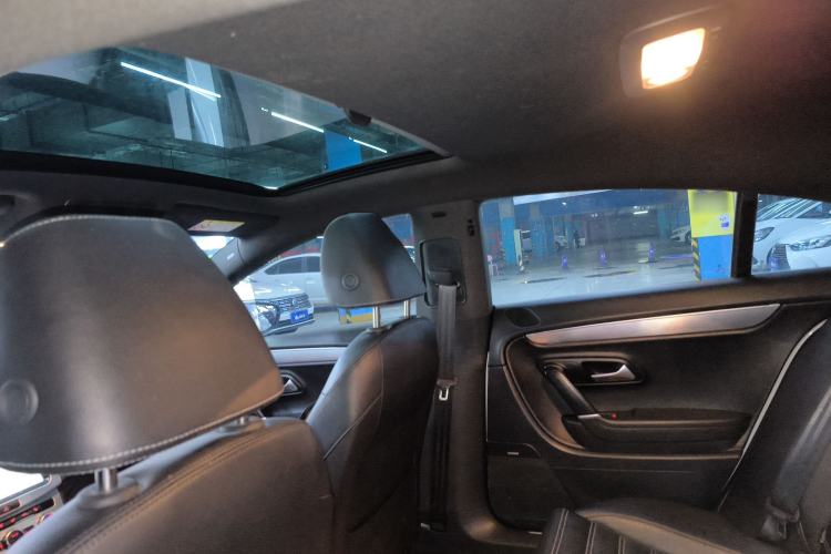 Used Volkswagen FAW-Volkswagen CC 2016 1.8TSI Prestige Model
