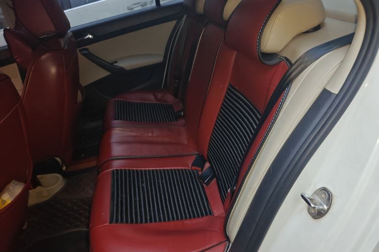 Used Skoda Rapid 2015 1.6L Manual Smart Selection Model Left Rear Seat