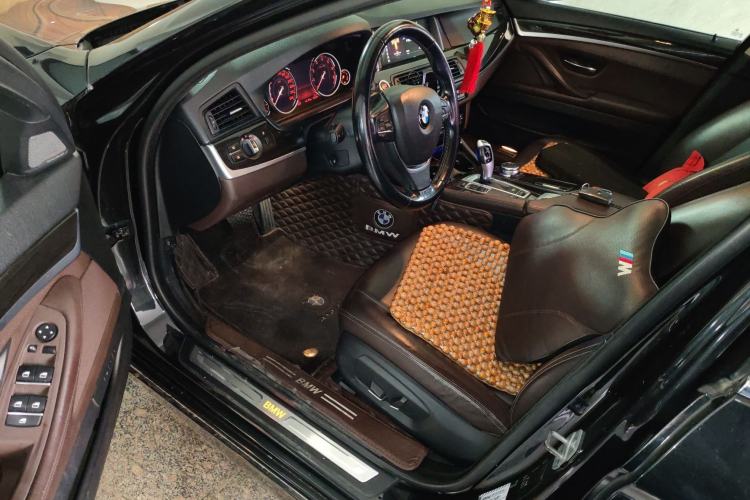 Used BMW 5 Series 2017 525Li Luxury Design Package
