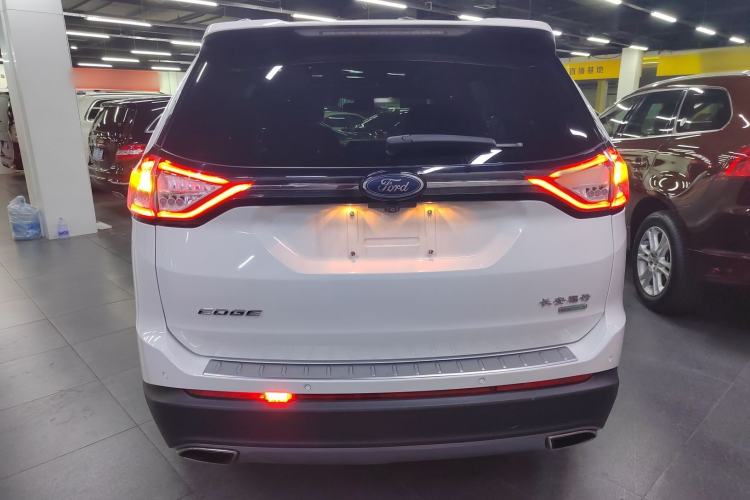 Used Ford Edge 2016 EcoBoost 245 Two-Wheel-Drive Titanium 7-Seater