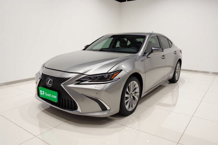 Used Lexus ES 2018 300h Executive Version China V Standard