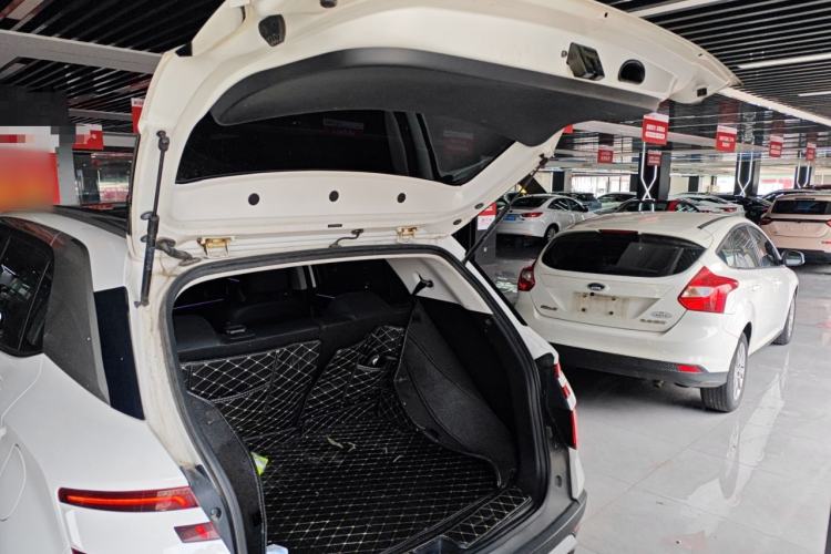 Used Hyundai ix25 2020 1.5L CVT GLS Smart Model Trunk