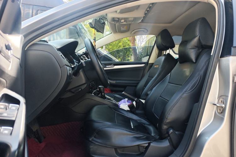 Used Volkswagen Sagitar 2018 280TSI DSG Ignite Edition Left Front Seat