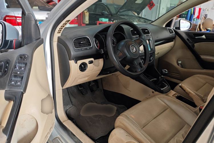 Used Volkswagen Golf 2011 1.4 TSI Manual Comfort Edition Driver Seat