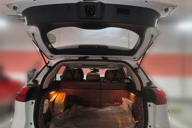 Used Geely Auto Emgrand X7 Sport 2016 1.8TD Automatic ZhiZun Version
