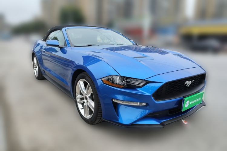 Used Ford Mustang 
