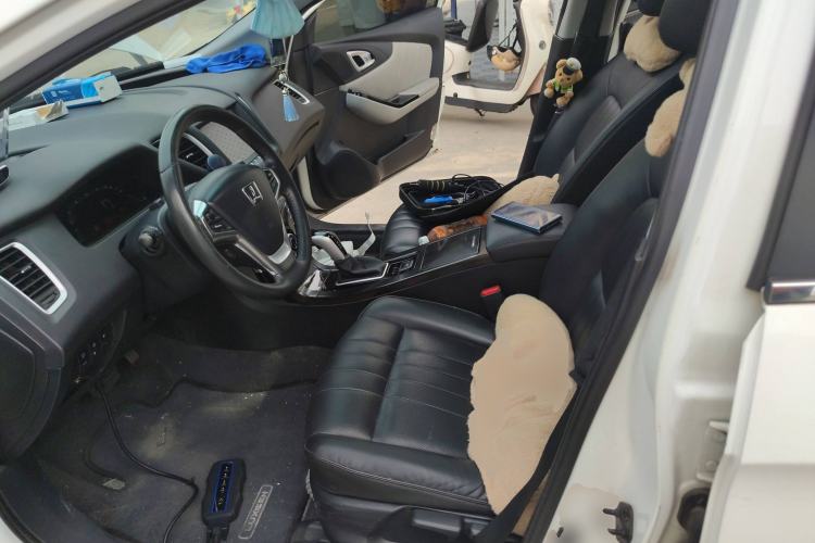 Used Luxgen 5 2015 1.8T Automatic ZhiZun Model
