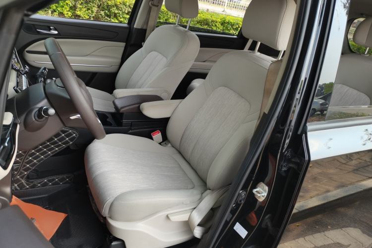 Used GAC Trumpchi M6 2019 270T DCT Elite Edition (7-seater) China VI Left Front Seat