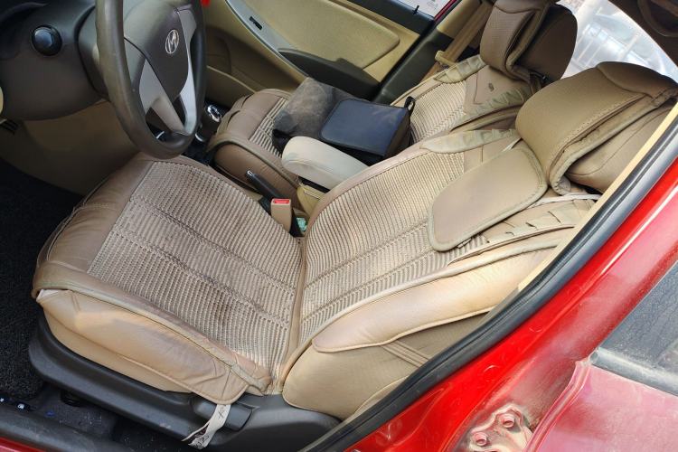 Used Hyundai Verna (older generation) 2010 Sedan 1.4L Manual Comfort GS
