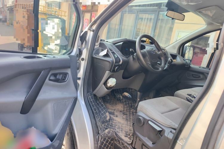 Used Ford Transit 2017 2.0T Diesel Multi-Purpose Commercial Vehicle Mid-Drive Mid-Roof China IV Standard
