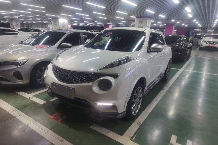 Used Infiniti ESQ 2014 1.6L Spontaneous Edition