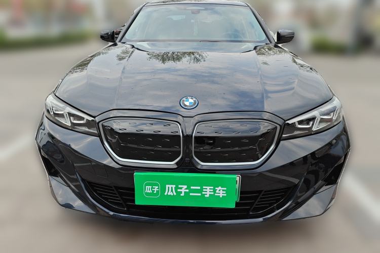 Used BMW i3 2023 eDrive 40 L Midnight Edition
