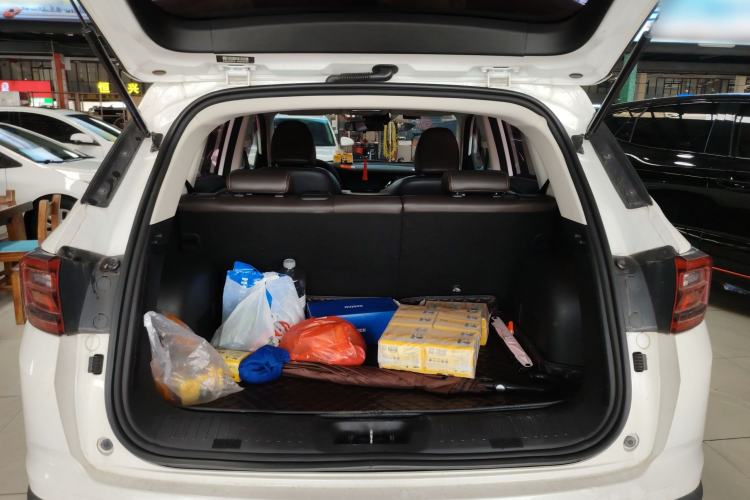 Used Changan CS35PLUS 2018 1.6L Automatic Changlian Edition China V Standard
