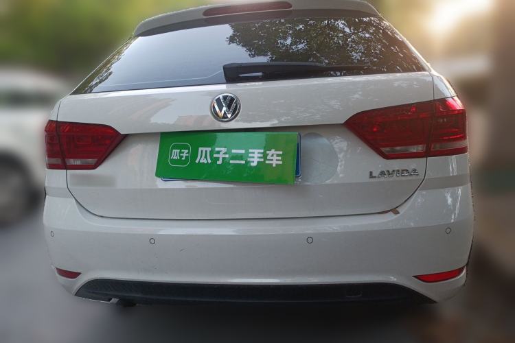 Used Volkswagen Gran Lavida 2017 1.6L Automatic Fashion Edition