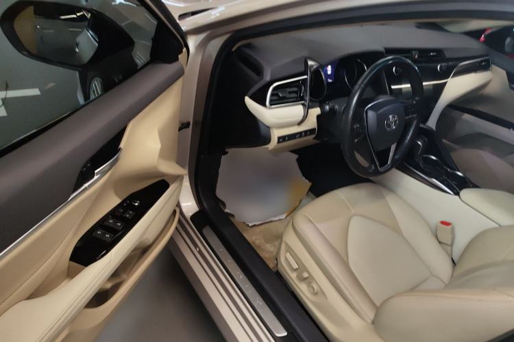 Used Toyota Camry 2019 2.5G Luxury Edition China VI Standard Driver Seat