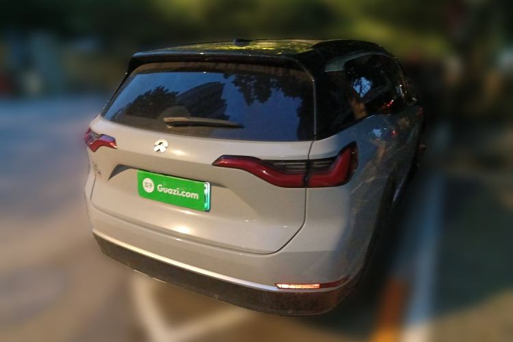 Used Nio ES8 2022 75 kWh 7-Seater Version Rear Right 45 Deg