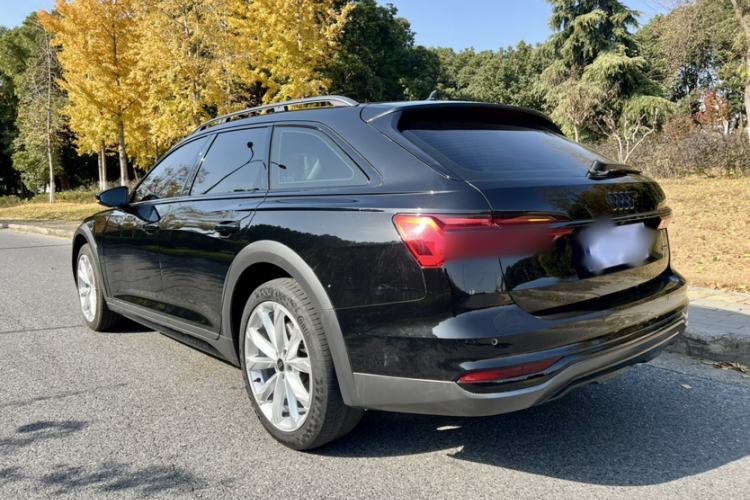 Used Audi A6 2022 allroad quattro Explorer 55 TFSI Prestige Off-Road Model