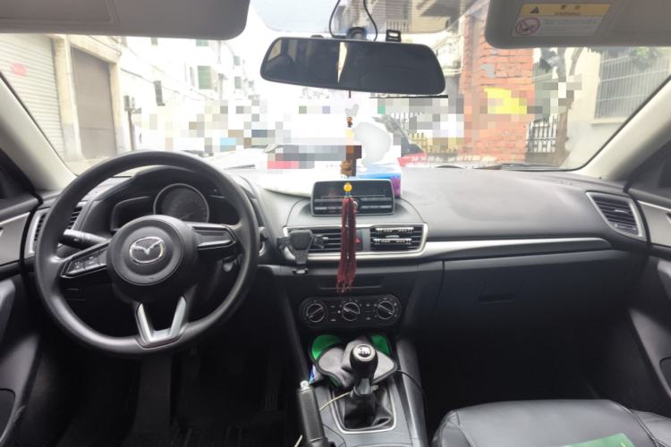 Used Mazda Mazda 3 Axela 2017 Sedan 1.5L Manual Comfort Model Emission Standard China V
